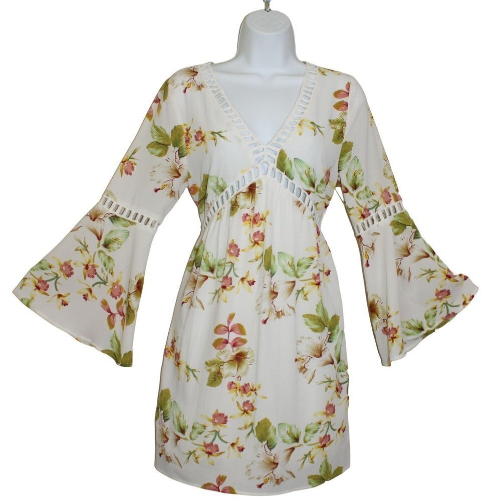 Entro Women's floral summer dress bell 3/4 sleeves with cut out crochet detail S